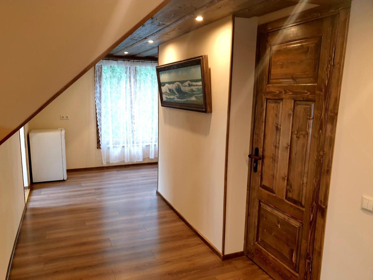 Jūrkalne 尤尔马拉露营旅馆酒店 外观 照片