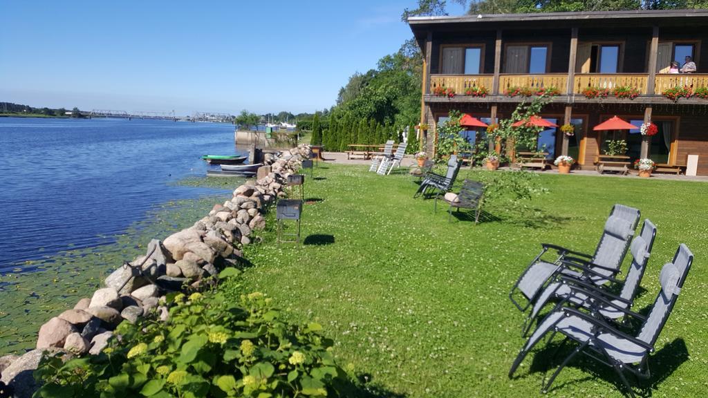 Jūrkalne 尤尔马拉露营旅馆酒店 外观 照片